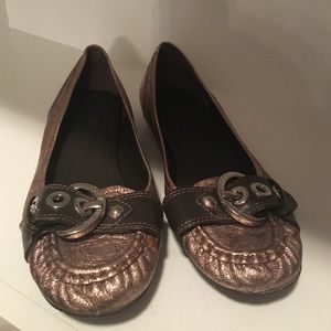 BCBGeneration flats.